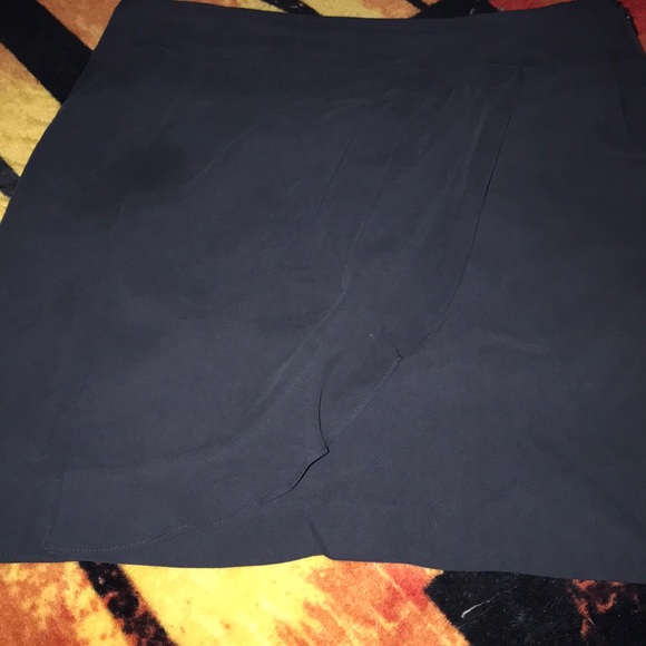 Ann Taylor loft blue/grey mini skirt size 6 💕 - Picture 3 of 7